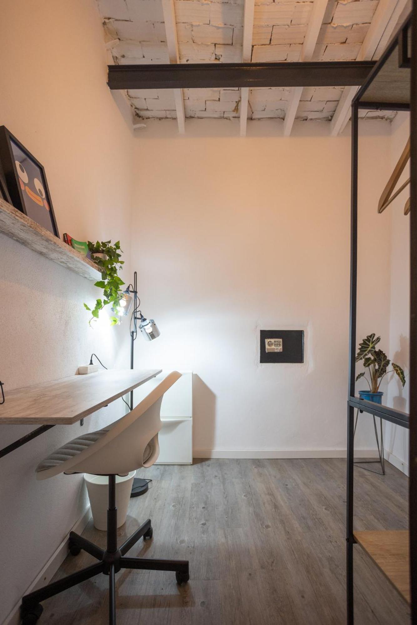 Naim Guest House Malaga Centro Ngoại thất bức ảnh